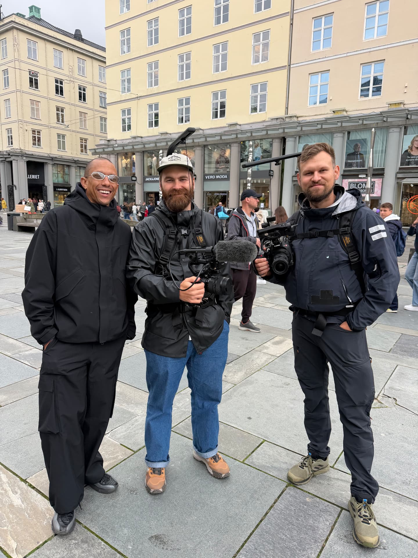 Filmcrew på Torgallmenningen i Bergen